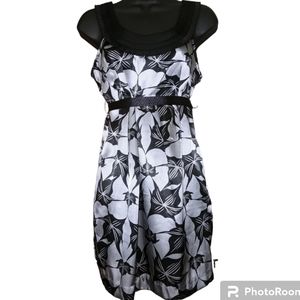 Forever 21 Black & Silver Dress